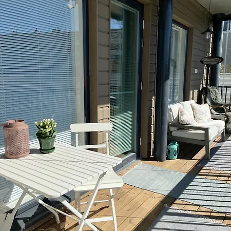 Apartment Beautiful 2-bedroom Flat Close To Everything Hanko